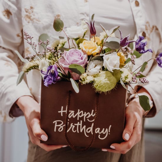 Flower bag «Happy Birthday» - in fresh colors