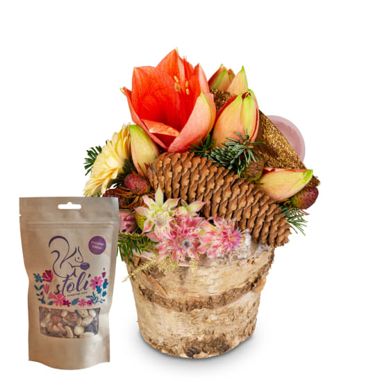 Arrangement floral «Enchantement et rêverie» avec des noix stoli – Fleurop Edition