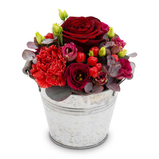 Flower arrangement «Red Symphony»