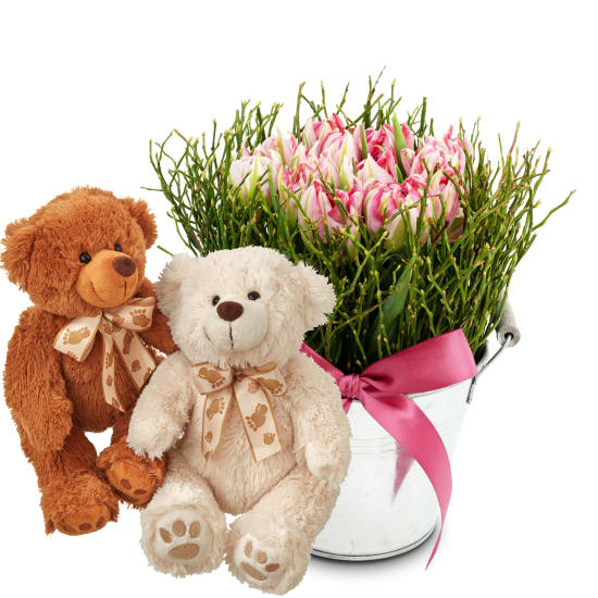 Composizione floreale «Prato primaverile» con coppia di orsetti in peluche
