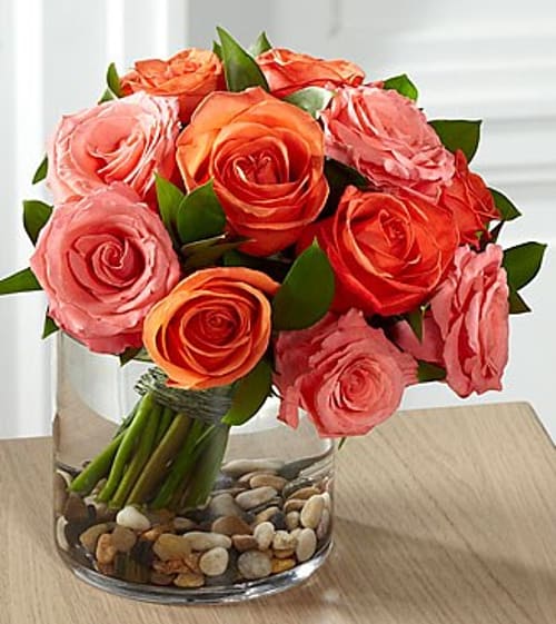 The FTD Blazing Beauty Rose Bouquet