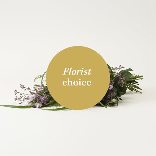 Mixed cut flowers