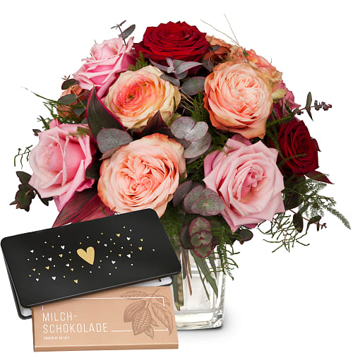 Bouquet de fleurs «Romantic Roses» avec Munz tablette de chocolat «Heart»