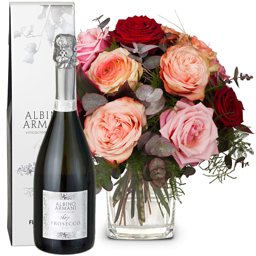 Mazzo di fiori «Romantic Roses» con Prosecco Albino Armani DOC (75 cl)