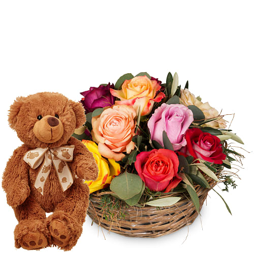 Gesteck Ein Korb voller Rosen mit Teddybär (braun)