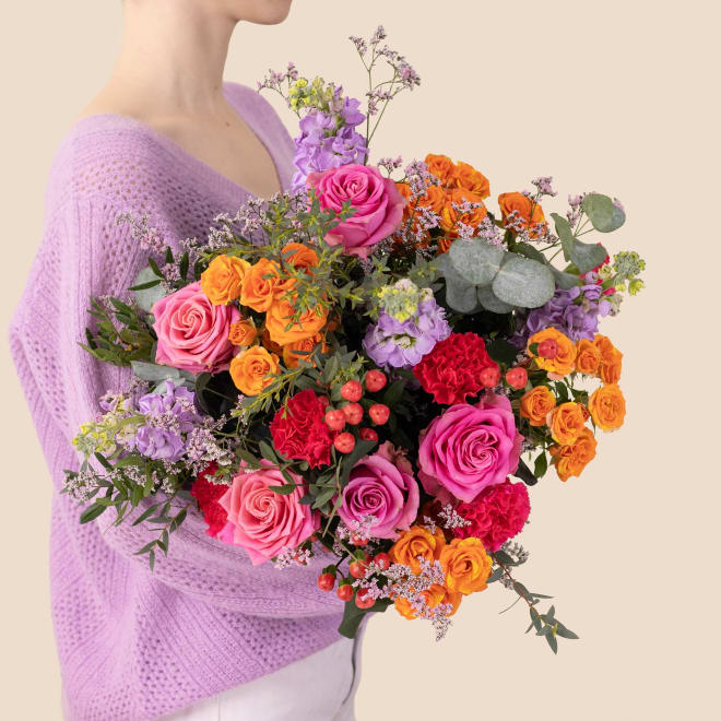 Multicolor palette bouquet