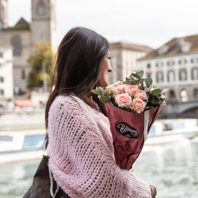 Blooms for you «Louise»