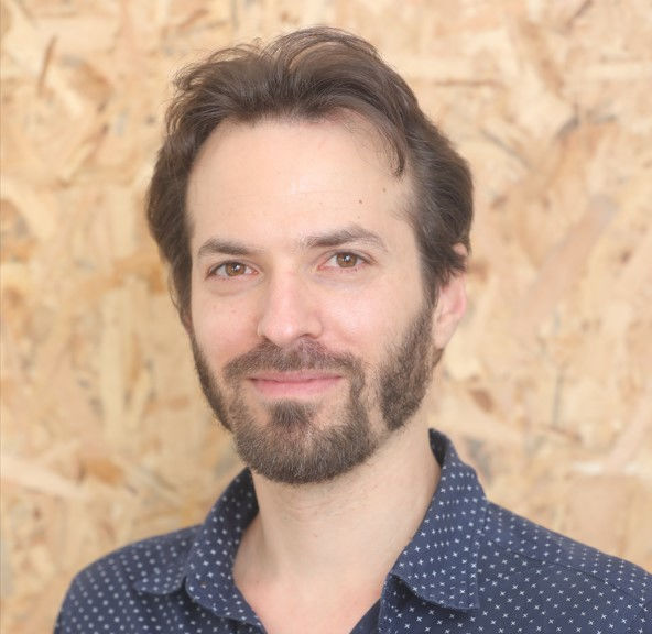 Me%20Tal%20profile%202021