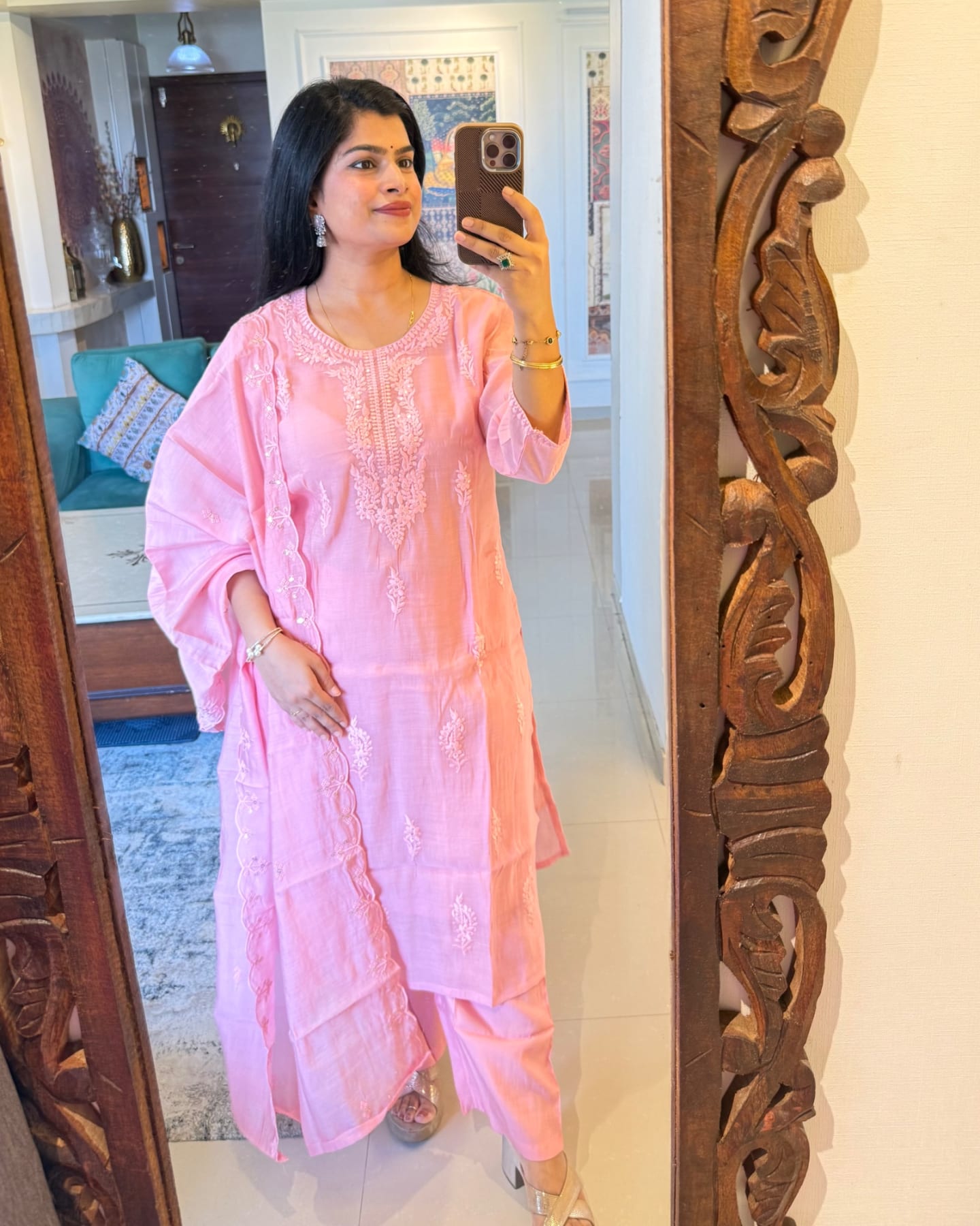 Gulabi Noor 🌸 - View 4