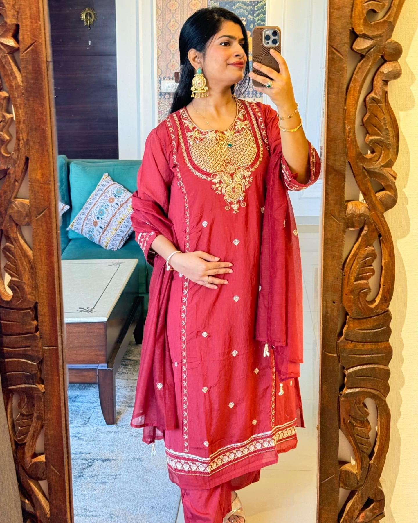 The Festive Rose Suit Set - View 4
