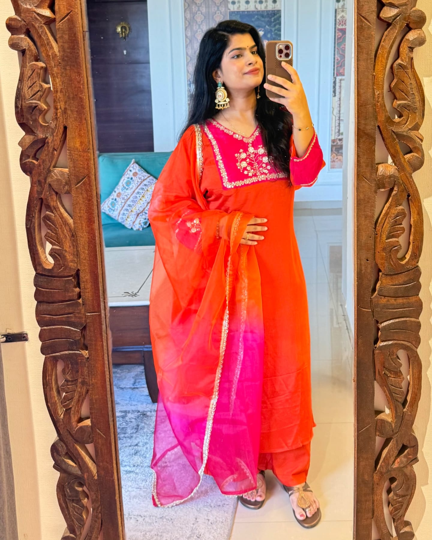 Rangini Suit Set - View 2