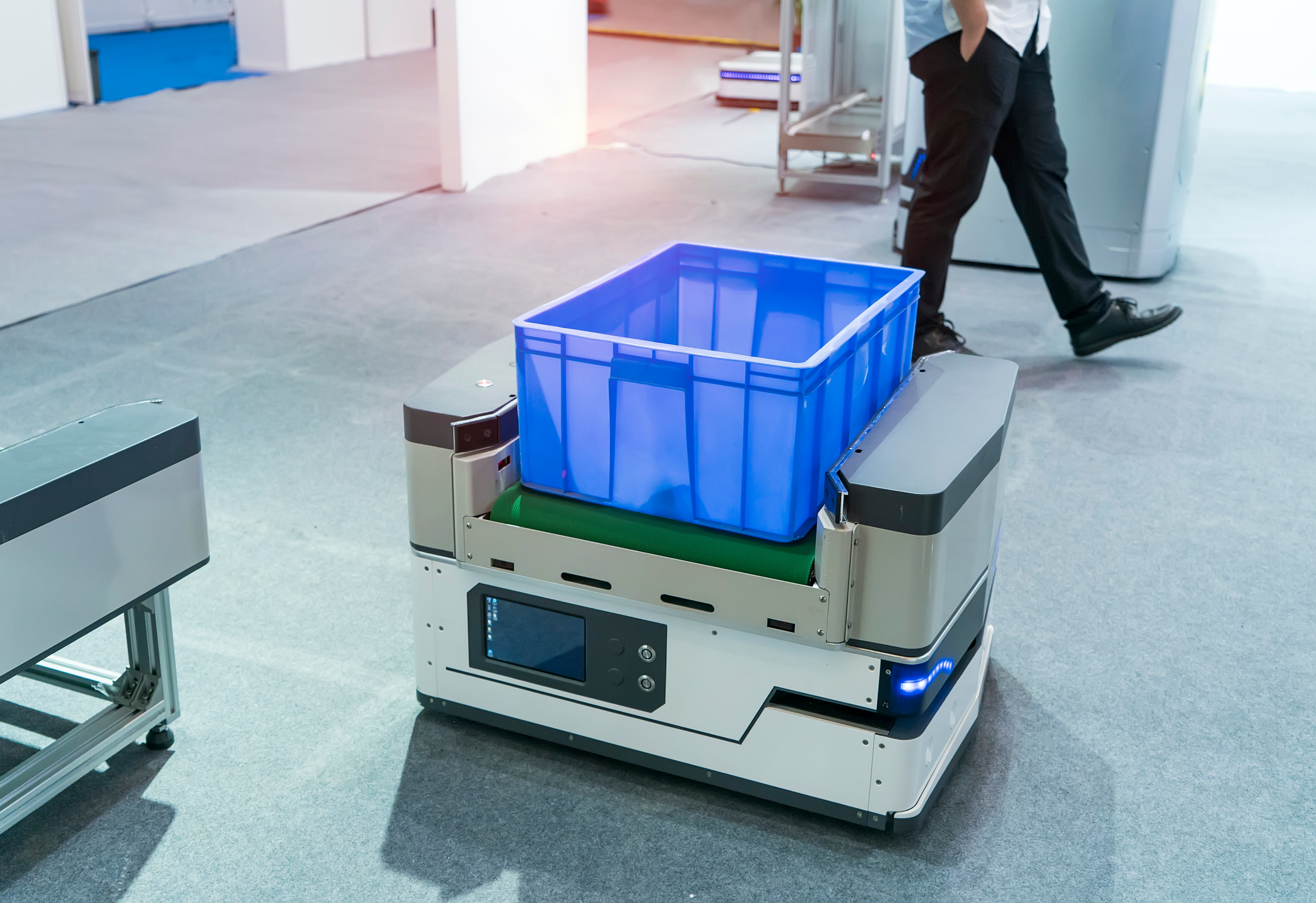 Automated_guided_carts.jpeg