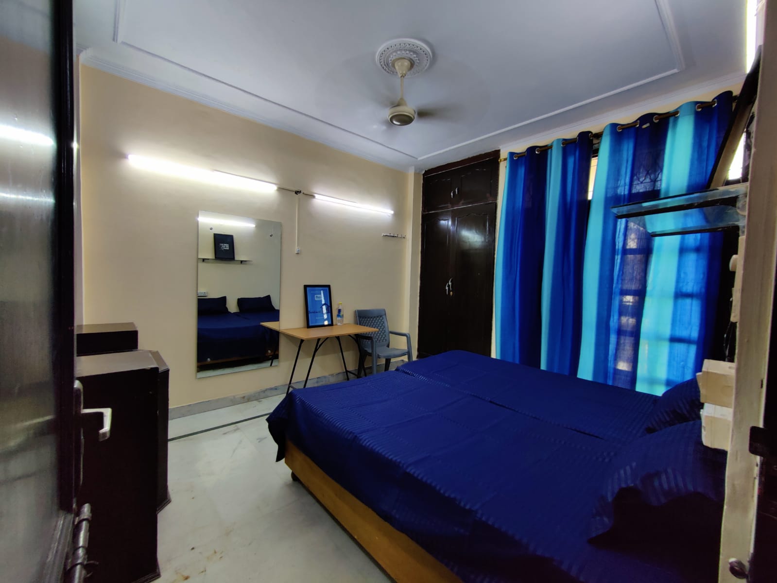 Rooms for Rent in New Delhi, Delhi - NoBroker