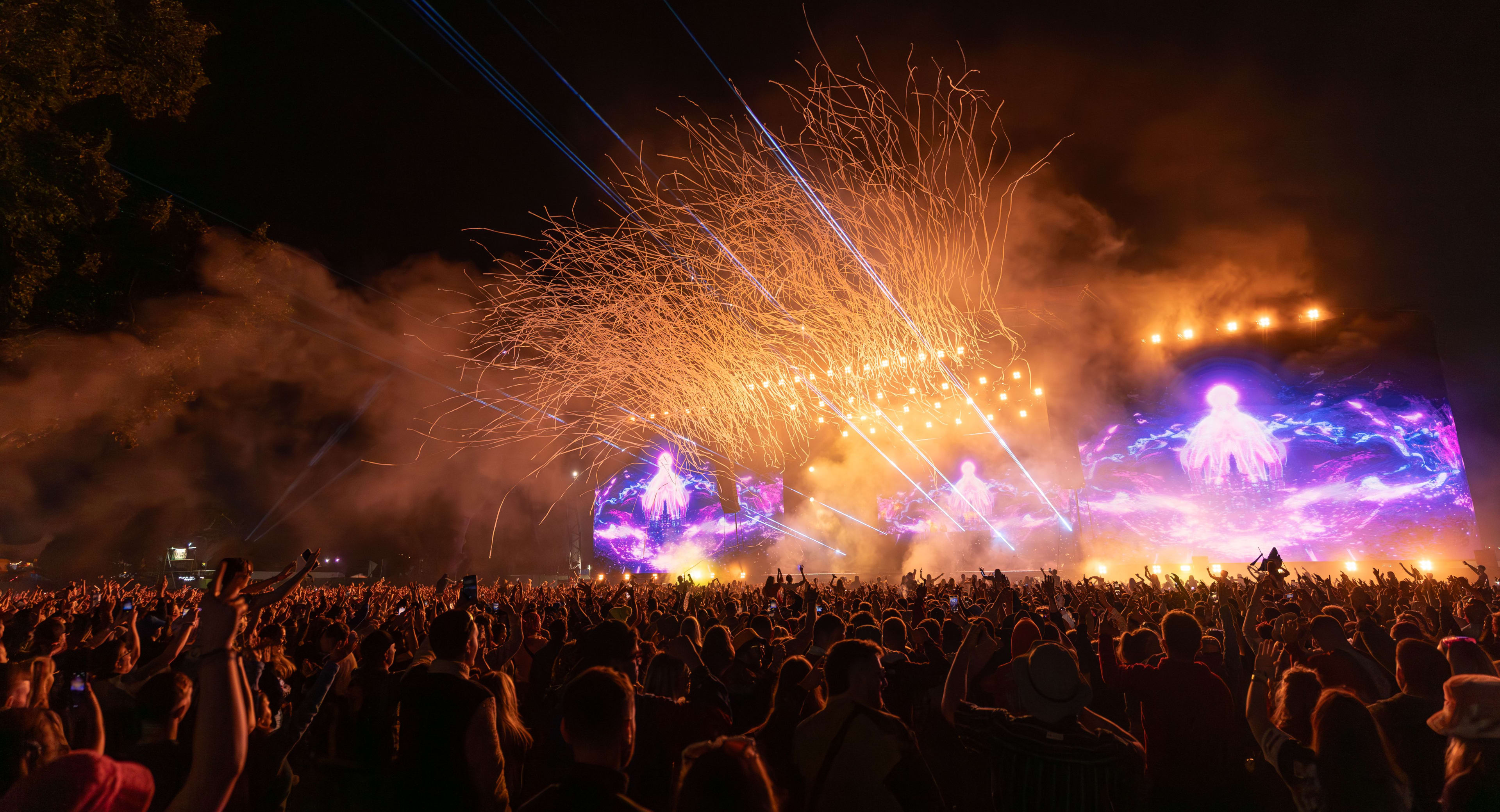 Electric Picnic Teams Up with Flogas to Power Main Stage with Renewable Electricity