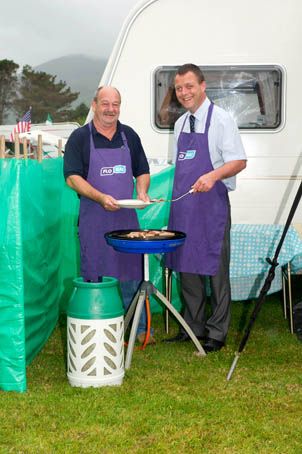 ICCC-Johnny-Bolger-and-MM-with-bbq-15.jpg