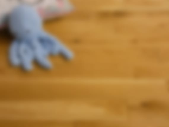 Twickenham Solid Natural Oak Lacquered 90mm X 18mm Wood Flooring | Solid Wood Flooring