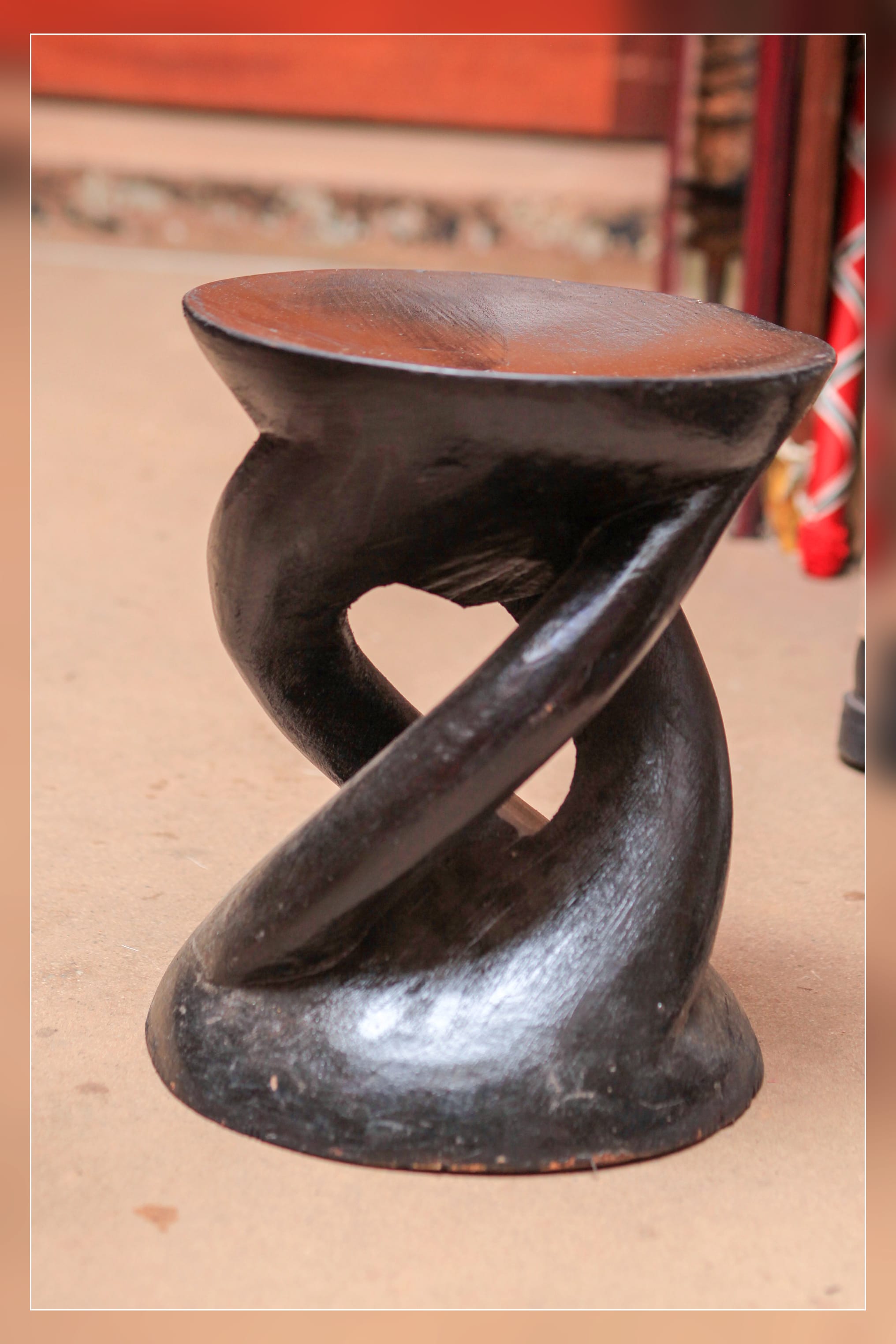 BUNYA MAHOGANY CHIAR