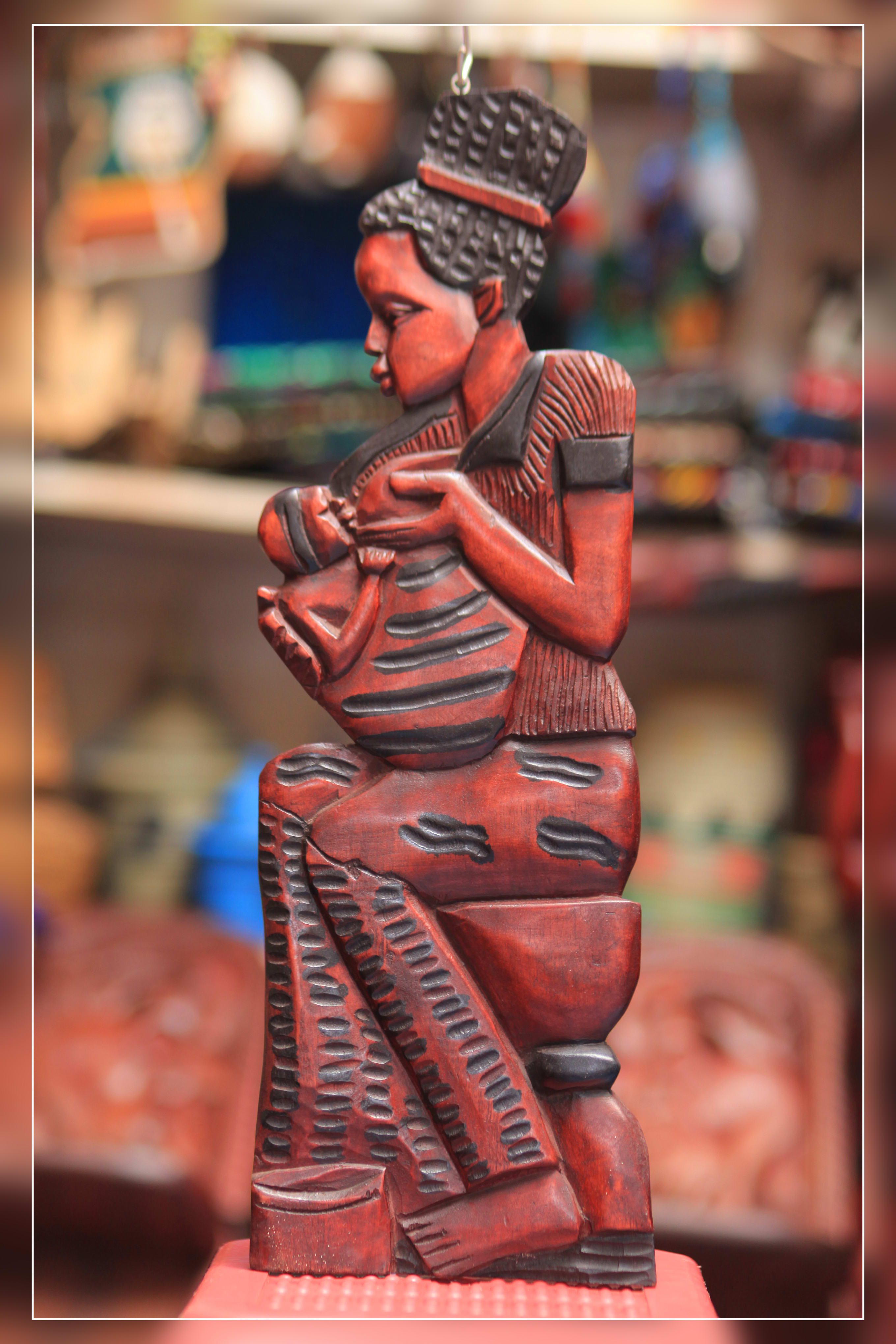 BREASTFEEDING MOTHER