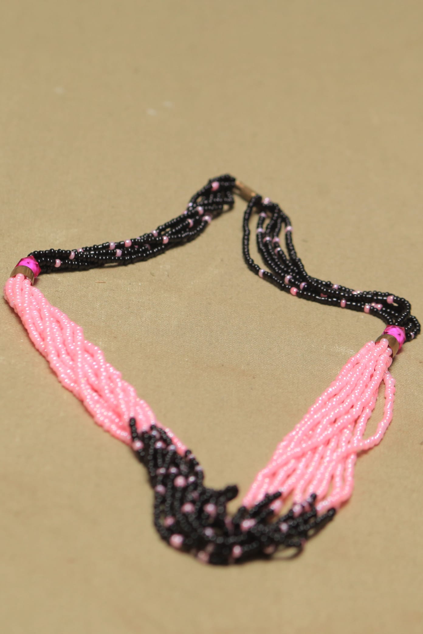 SALAMIC PINK AND BLACK