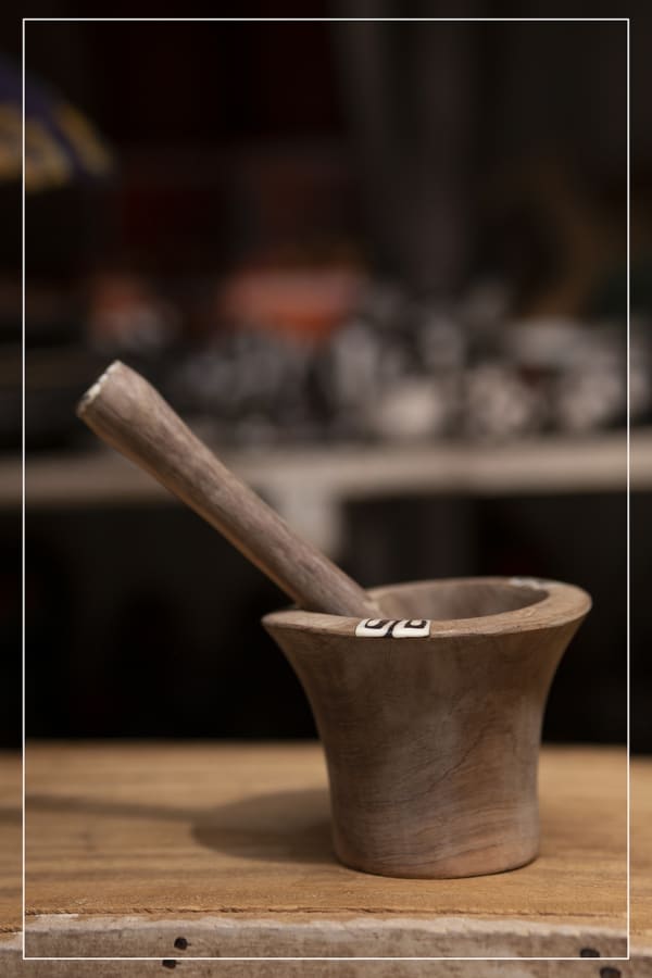WOODEN MOTAR