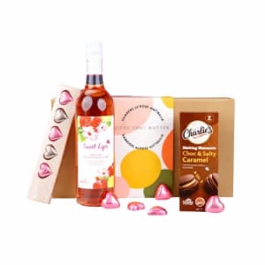 Sweet Lips Moscato Gift Hamper - Standard