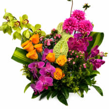 Summer Muse Podium Flowers