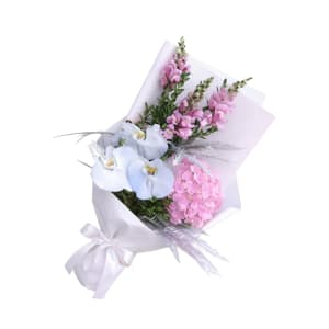 Crystal Daydreams Pastel Bouquet - Standard
