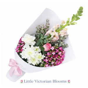 Little Victorian Blooms - Standard