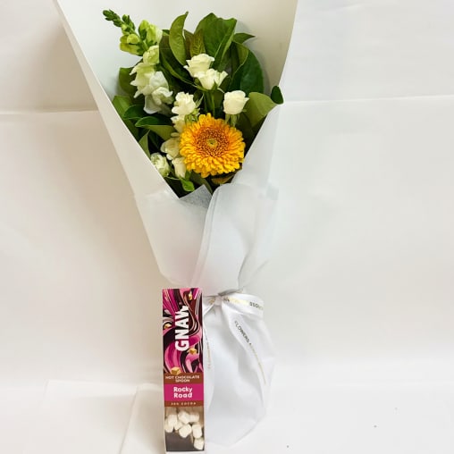 Daily Bouquet — Spray Roses, Gerbera & Rocky Road Delight