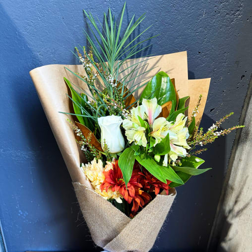Daily Bouquet Earthy Elegance in Bloom