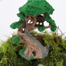 Treehouse Terrarium - Standard