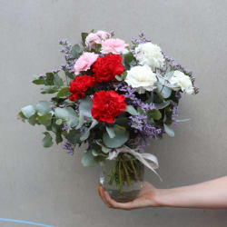 Three Blossoms Vase - Premium