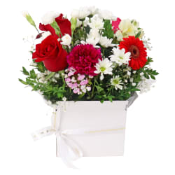 Valentine’s Flower Box – Florist’s Choice - Deluxe