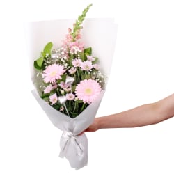 Sweetheart Sparkle Bouquet - Standard