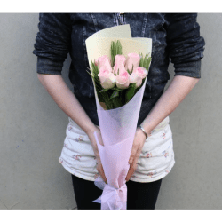 Soft Pink Rose Bunch - Standard