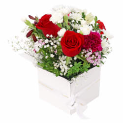 Valentine’s Flower Box – Florist’s Choice - Deluxe