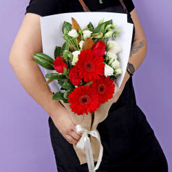 Puppy Love Bursting Blooms  - Standard