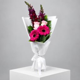 Daily Bouquet - Rosy with a wild side