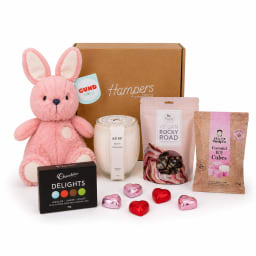 Hop Into The World Baby Hamper