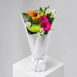 Daily Bouquet - citrus cheer with pink punch