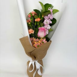 Daily Bouquet Rustic Blush Harmony Posy