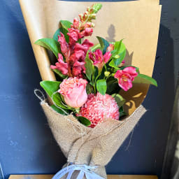 Daily Bouquet — Fall in Love with David Austin Rose Elegance