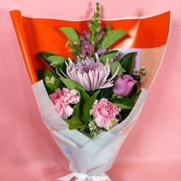 Daily Bouquet Radiance in Every Petal
