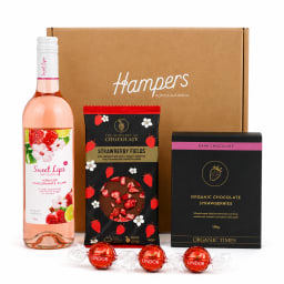 🍓💋 Sweet Lips & Strawberries Hamper 💋🍓