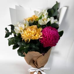 Daily Bouquet Golden Meadow Posy 🌼✨