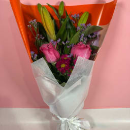 Daily Bouquet Luminous Petals of Grace