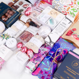 Surprise Pamper Hamper Signature No Alcohol
