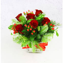 Red Rose Christmas Vase