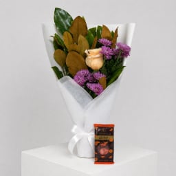 Daily Bouquet - Magnolia blush and choc orange
