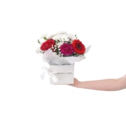 Valentine’s Flower Box – Florist’s Choice